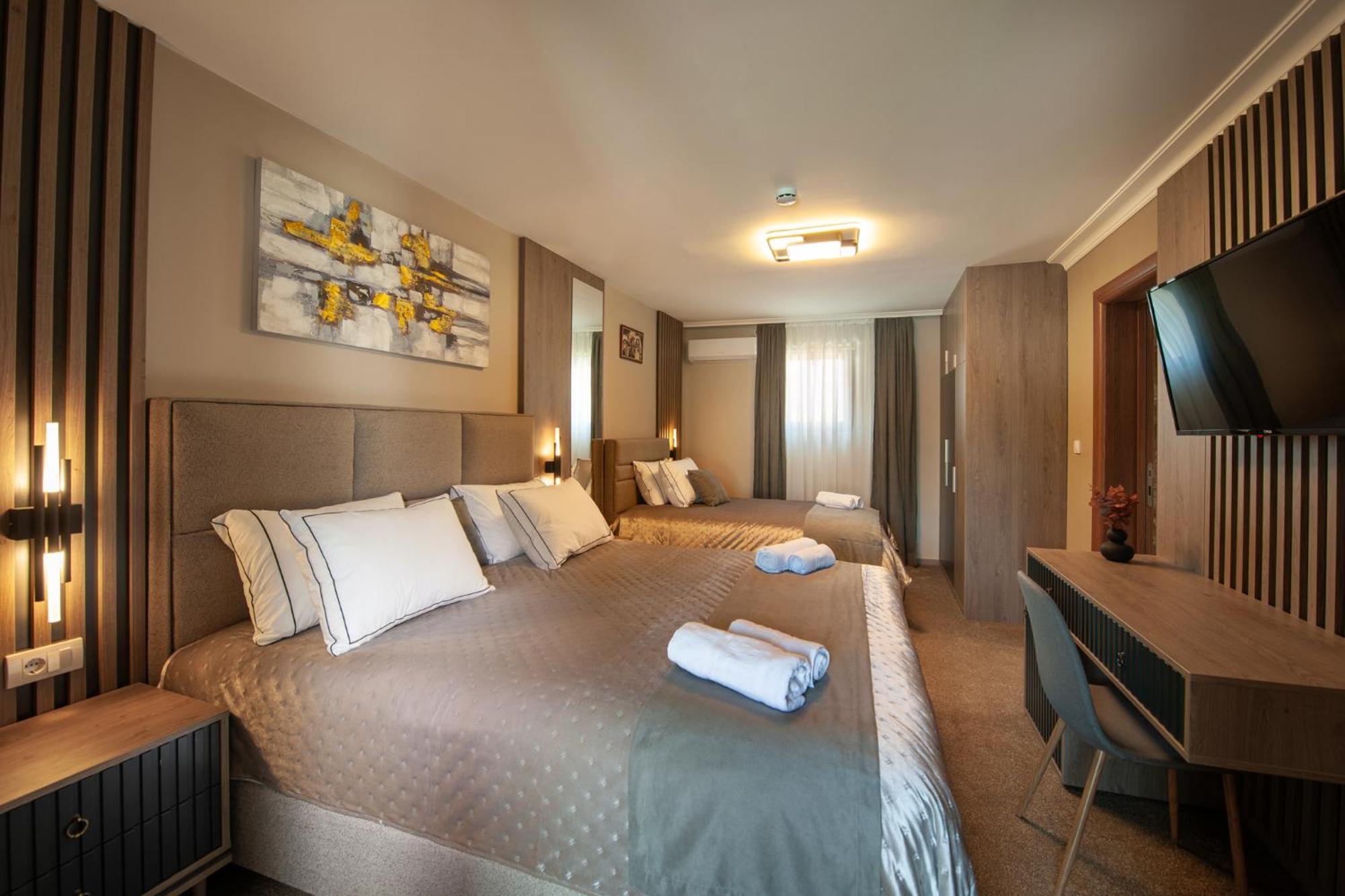 Hotel Kralj Kraljevo Buitenkant foto